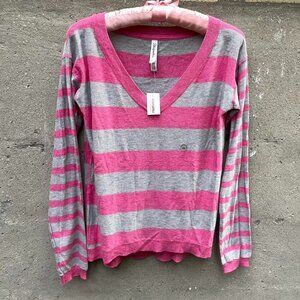 2000s Aeropostale Pink and Grey Striped V-Neck Top
